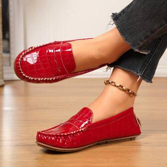 Women's Minimalist Fashion Lightweight Soft Sole Slip-On Loafers