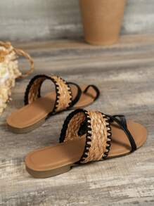 Girls' Woven Pattern Flat Toe-Ring Sandals, Fashionable Lightweight Comfortable Non-Slip Indoor Outdoor Teenager Slippers