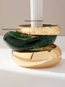 1 件厚树脂袖口手镯和 2 件金色金属厚袖口手镯套装，女士可叠戴袖口手镯（树脂手镯颜色可能有所不同） - 彩色 - 查看 4