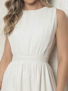Elegant Women's Crepe Dress - Fitted Waist, Discreet Neckline And Loose Skirt - Ideal For Formal And Casual Events - 白色 - 查看 5