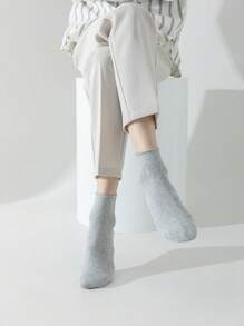 3pcs/4pcs/6pcs/12pcs Men's Loose Top Socks, Middle-Aged & Elderly Wide Mouth Non-Binding Ankle Socks, Plus Size, Solid Black/White/Gray, Casual Cotton Socks For Daily Wear, Fall