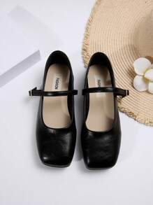 Women's Buckle Decor Black Simple Ballet Flats, Fashionable And Elegant Mary Jane Shoes, Suitable For Spring, Autumn, Winter, All Seasons. The Rubber Sole Provides Soft And Durable Features, Enhancing Foot Comfort. Suitable For Professional Attire, Student Wear, Home, Travel, Elegant Style, And Classic Versatile Design. - Black - View 4