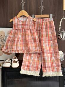 Set casuale da 2 pezzi per ragazze giovani, composto da canotta con stampa quadrettata e pantaloni in tessuto intrecciato, adatto per l'estate - Arancione - Visualizzare 3