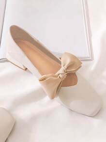 HanDuEke Women's Big Bow Square Toe Chunky Heel Slip-On Flats, Fashion Princess Style Comfortable Shoes, 2025 New Arrival