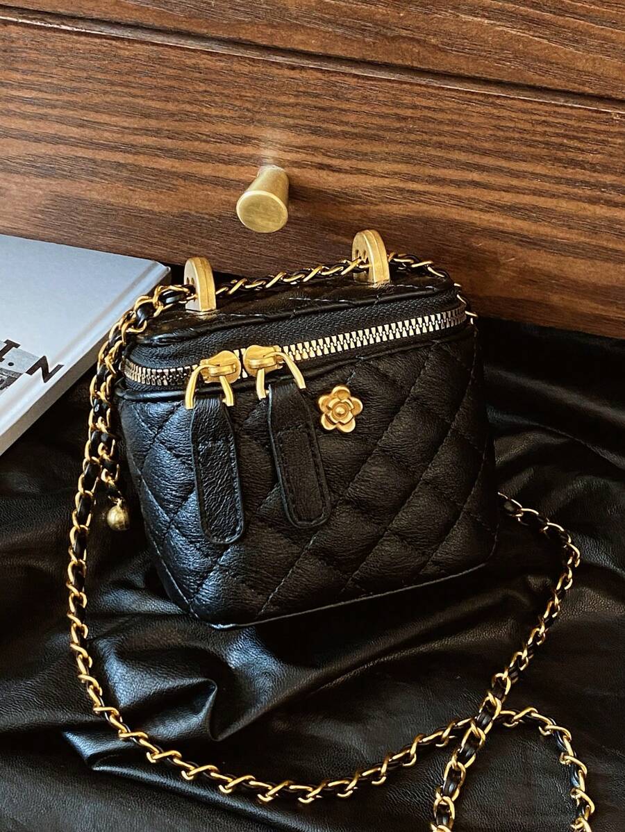 Mini Luxurious Women's Square Handbag, Embroidered Rhombus Textured Box Bag, Flap Design Ladies' Shoulder Bag, Adjustable Chain Crossbody Bag, Suitable For Dating, Afternoon Tea, Vacation, Casual, Shopping, Coin Purse, New Ladies' Purse