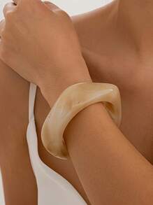 1pc Asymmetrical Semi-Transparent Acrylic Fashion Bracelet, With Unique Design Suitable For Niche Fashion Matching - Bracelet - View 3