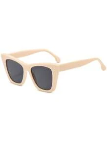 1pc Women's Fashion Fashion Glasses, 2025 New Oversized Cat Eye Frame, Suitable For Summer Beach, Campfires, Parties, Vintage & , Lightweight Luxury, For Sunning, Fishing, Driving, Cycling, Travel, Fashion Outfit, Stage Performance
