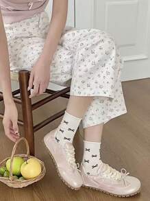 5 pares de nuevos calcetines tipo tripulación con diseño de lazo y volantes para mujer, calcetines largos lindos y dulces con diseños de dibujos animados, cómodos y versátiles, de estilo apto para todas las estaciones