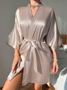 1pc Women Solid Color Elegant Tie-Up Autumn/Winter Robe, Sexy Short Satin Silk Comfortable Morning Gown, Suitable For Bridal, Bridesmaid, Home Use, Vacation