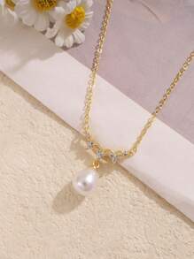 1 件 14K 镀金优雅仿珍珠吊坠项链，三叶草锆石吊坠项链，适合女性、女孩、办公室、日常佩戴、婚礼佩戴，是送给爱人和朋友的绝佳礼物