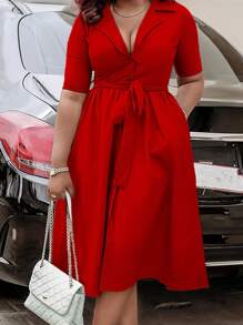 Women Plus Size Dress Solid Color Turn Down Collar Buttons Midi Dress Summer Casual A-Line Dress With Belt - 紅色 - 查看 2