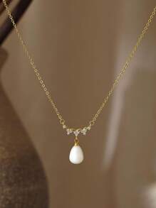 1 件 14K 镀金优雅仿珍珠吊坠项链，三叶草锆石吊坠项链，适合女性、女孩、办公室、日常佩戴、婚礼佩戴，是送给爱人和朋友的绝佳礼物