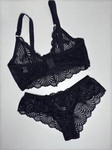 Plus Size Lingerie Set Lace Elegance Comfort Non-Padded Bra - 黑色 - 查看 2