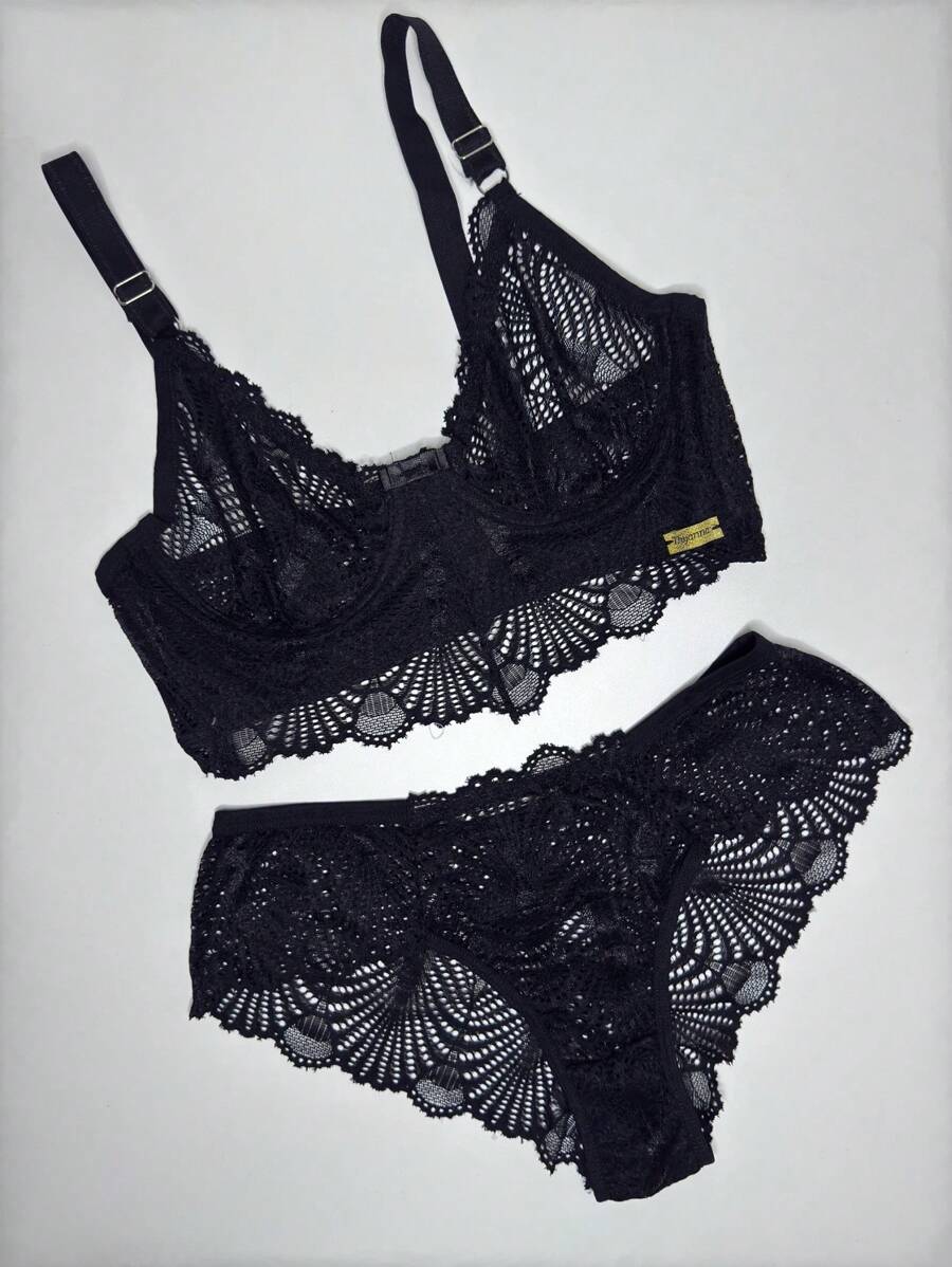 Plus Size Lingerie Set Lace Elegance Comfort Non-Padded Bra - 黑色 - 查看 1