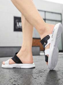 Sandale din piele de vară pentru bărbați, papuci de exterior cu talpă moale noi, design de îmbrăcăminte în două sensuri, anti-alunecare, anti-miros, pantofi de plajă - Alb-negru - Vizualizare 7