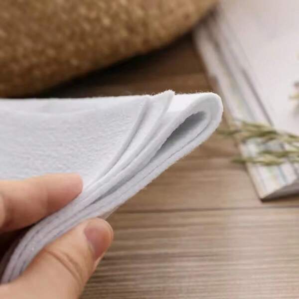 Hot Adhesive Patchwork 110 G/200 G /300 G/ 420 G Single Side Fabric Adhesive Batting Cream Interlining Filler DIY Craft Accessories 50x100cm Home Handicraft Making Bag Tool Kit