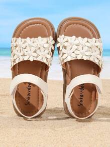 夏季女童时尚平底凉鞋优雅小花软底儿童公主鞋沙滩凉鞋带珍珠装饰适合日常逛街。开学季凉鞋特价 - 米色 - 查看 1