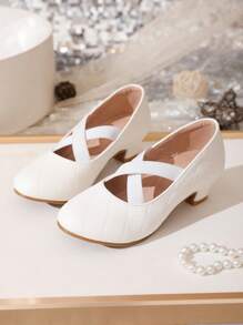 1 双女孩时尚纹理钻石格纹图案正装鞋，配有交叉松紧带，适合派对、宴会和日常穿着 - 白色 - 查看 5
