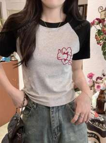 Women's Summer Fashion Hand-Drawn Rabbit & Heart Print Casual Raglan Sleeve Short T-Shirt, Valentine's Day Limited Edition