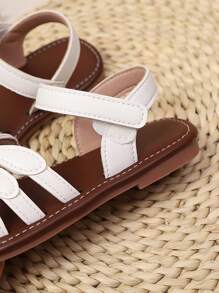 1 Pair Girls Striped PU Hook And Loop Strap Design Flat Cute Sandals, Suitable For Summer