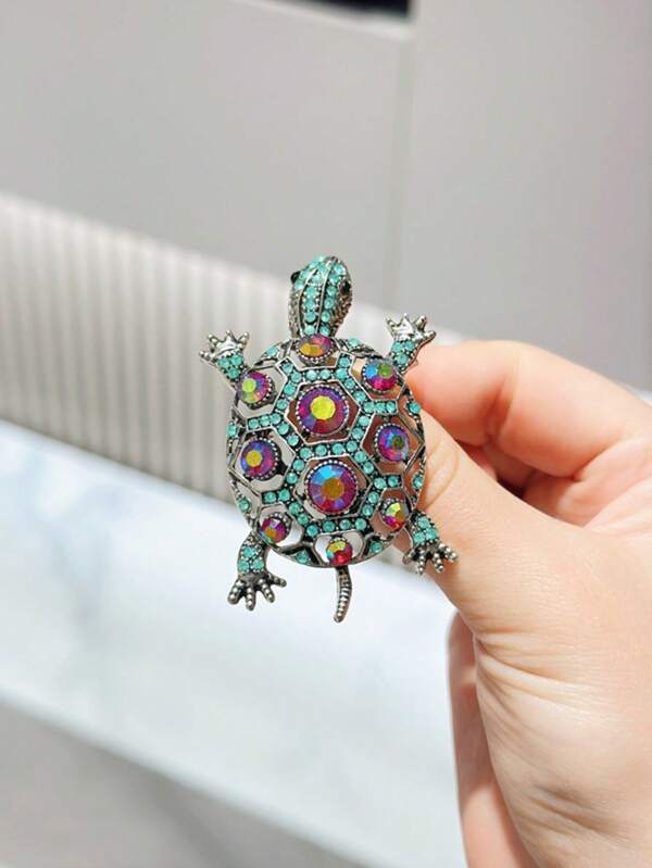 1 Peça Broche de Tartaruga com Strass Luxuoso e da Moda, Acessório de Vestimenta em Liga de Zinco, Acessório de Charme para Roupas, Bolsas, Escola, Escritório, Camisas, Jaquetas, Joias, Roupas de Halloween, Presentes Engraçados e Fofos para Professores, Acessórios de Halloween