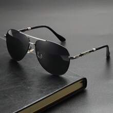 新款男士经典时尚眼镜奢华时尚眼镜时尚舒适复古蛙镜。男士时尚眼镜 - 灰色 - 查看 3