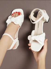 1 Paar Damen Schuhe in Große Größen mit flachem Absatz, Keilabsatz mit Riemen und Schleife, Lässig Outdoor Ferien 2025 Neuer Stil Sandalen - Weiss - Übersicht 5