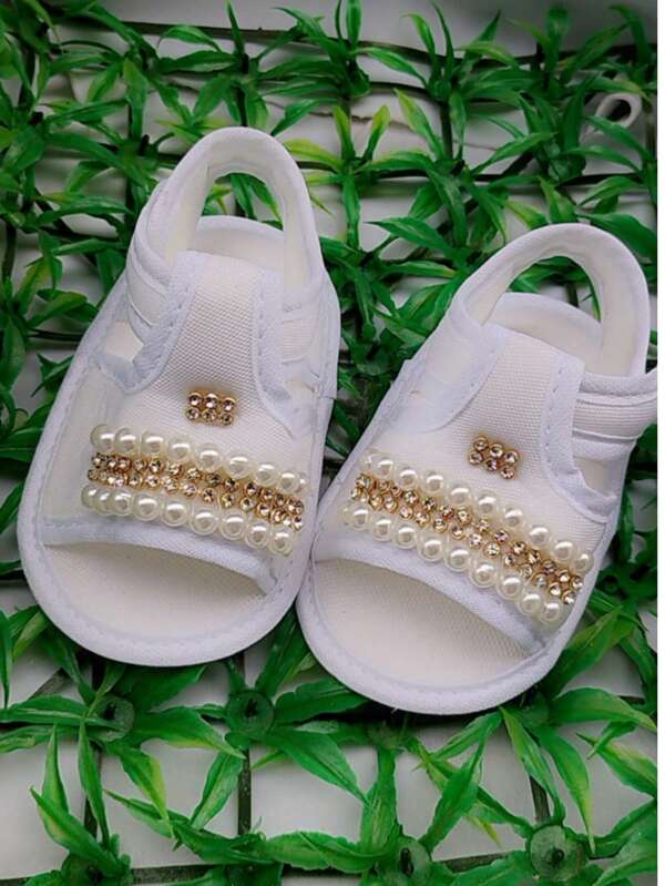 Sandália Bebê Feminina Confortável Perola Strass Antiderrapante Recém Nascida Macia Moda Infantil