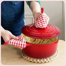 2pcs Gingham Pattern, Charming Triangular Shape, Heat Resistant Pot Cover Cap, Thick Pot Handle Sleeve & Pot Lid Holder Set, Suitable For Carrying Hot Pans, Lifting Pot Covers, Also Can Be Used As Cup Lids (Multi-Color Optional)