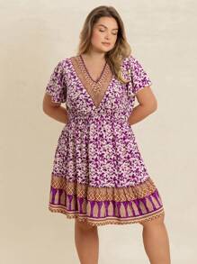 Rusttydustty 春夏女式加大码紫色碎花V领短袖拼接连衣裙，适合海滩度假、情人节、音乐节等场合。 - 紫色 - 查看 1