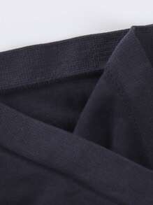 HANQIYA 4pcs Women's Plus Size Black Solid Color Thong Panties, Elegant & Simple, Moisture-Wicking & Breathable