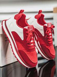 Men's Sports Shoes 2025 Spring New Thick Sole Height Increasing Anti-Skid Wear-Resistant Mid-Top Round Toe Lace-Up Soft Bottom Soft Surface Lightweight Comfortable Versatile Multi-Color Patchwork Outdoor Sports Street Style Casual Sneakers