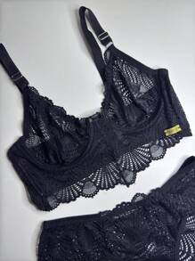 Plus Size Lingerie Set Lace Elegance Comfort Non-Padded Bra - 黑色 - 查看 5