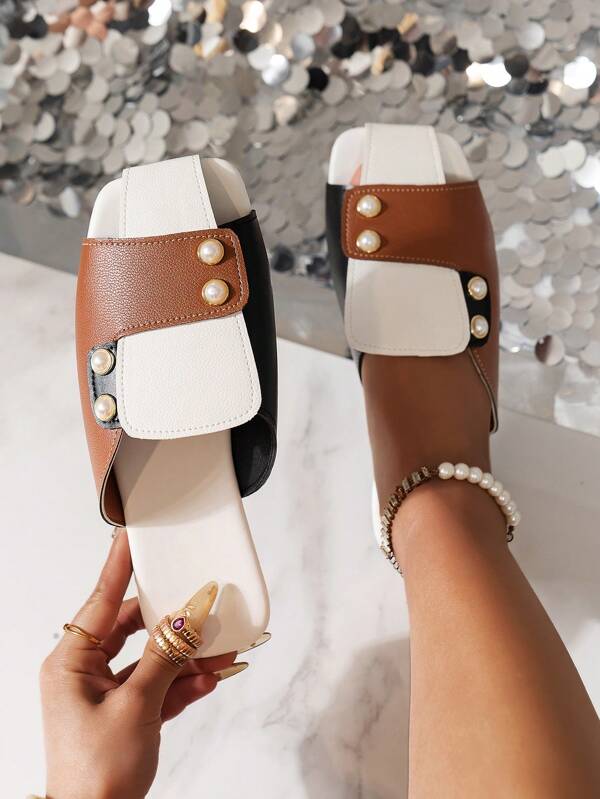Women's Summer Flat Pearl Button Open Toe Sexy Colorblock Sandals