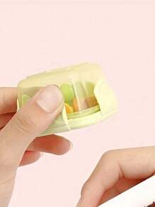 1 件迷你食品储存盒、迷你透明容器、带盖密封盒、透明食品储存盒、厨房午餐盒冰箱密封容器、矩形塑料密封储存盒小食品容器塑料密封盒、多功能调味品盒、厨房用品学校用品、圣诞礼物