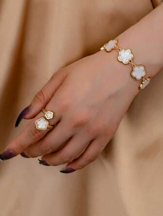 1 套时尚百搭复古三叶草花卉戒指和手链套装女士