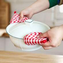 2pcs Gingham Pattern, Charming Triangular Shape, Heat Resistant Pot Cover Cap, Thick Pot Handle Sleeve & Pot Lid Holder Set, Suitable For Carrying Hot Pans, Lifting Pot Covers, Also Can Be Used As Cup Lids (Multi-Color Optional)
