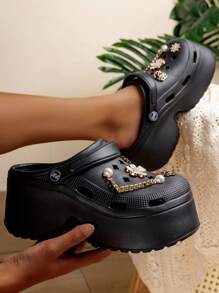 女士镂空鞋，DIY亮片装饰，朋克风厚底镂空设计，舒适花园鞋 - 黑金色 - 查看 2