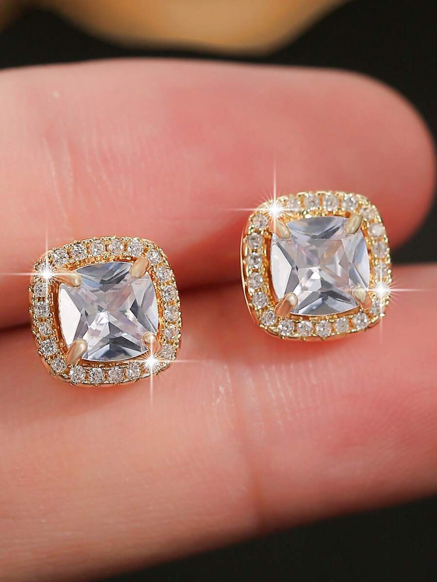 1 Pair Square Gold Zirconia Stud Earrings, Suitable For Women And Girls, Can Be Used As Wedding Or Date Gifts