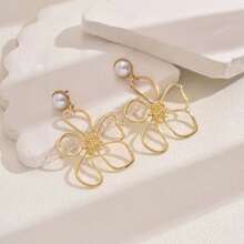 1 Pair Elegant Faux Pearl Hollow Flower Design Dangle Earrings - Golden - View 2