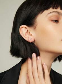 925 Sterling Silver Star Clip-On Earrings For Women, Minimalist Style Hypoallergenic Silver Stud Earrings, Suitable For Party, Gift Giving And Daily Wear - Silver - View 4