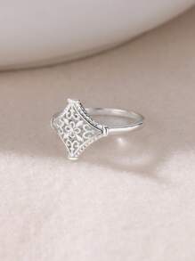 1 pieza Anillo de flor hueco de moda para mujeres y hombres, color dorado, de acero inoxidable con diseño geométrico, joyería estética para boda, regalo de pareja