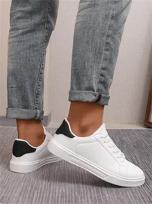 男女通用休闲运动鞋，尺码 36-45，防滑学生运动滑板鞋，四季百搭白鞋