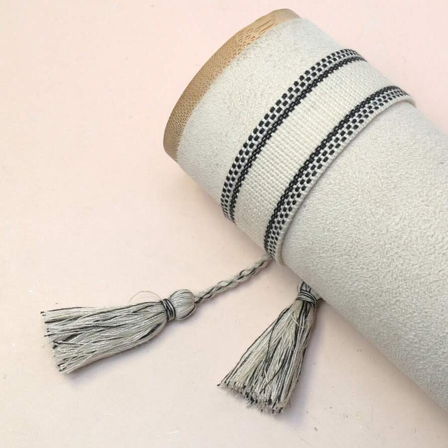 1pc Bohemian Handmade Braided Vintage Simple Creative Bracelet, Unisex - Black and White - View 1