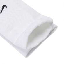 Nike 1 双男女款独角兽印花中筒袜 - 白色 - 查看 5