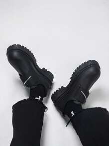 أحذية أكسفورد الكلاسيكية السوداء الكاجوال للرجال، عصرية، قابلة للتنفس، خفيفة الوزن، متعددة الاستخدامات، مناسبة لجميع المواسم