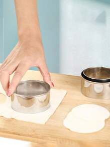1 pieza/3 piezas/7 piezas Molde para hacer empanadillas de acero inoxidable, Herramientas de corte de piel de empanadillas de acero inoxidable, Juego de moldes para empanadillas de acero inoxidable, Molde para hacer empanadillas de acero inoxidable, Pinza para empanadillas, Molde para dar forma a empanadillas, Molde para envolver empanadillas - Plateado - Ver 5