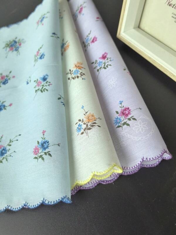 Thin Feel 11.6in Fabric Crescenta Women's Printed Handkerchief Retro 6pcs Back To School