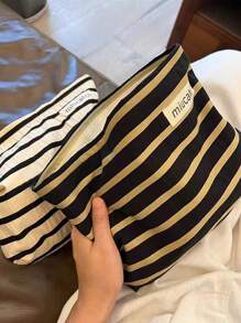 1PC Makeup Bag, Cosmetic Bag(Without Chicken Pendant), Toiletry Bag, Travel Organizer, Clutch Bag, Large Capacity, Lightweight Portable, Fashion Simple, Commute Essential, Travel, Gift Choice, For Any Occasion, Cosmetics Organizer, Travel Essential,For Holiday Beach, Bathroom Collection, Bedroom Collection, Large Capacity