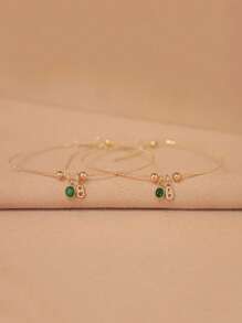 1 pièce Bracelet jonc en argent chanceux avec le caractère chinois "Da Ji" décoré de zircone cubique vert émeraude en argent sterling 925. Polyvalent pour un port quotidien et une soirée, cadeau de luxe unique pour elle, bijoux de créateur